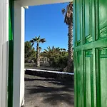Casa Maca Sea View & Front 아파트