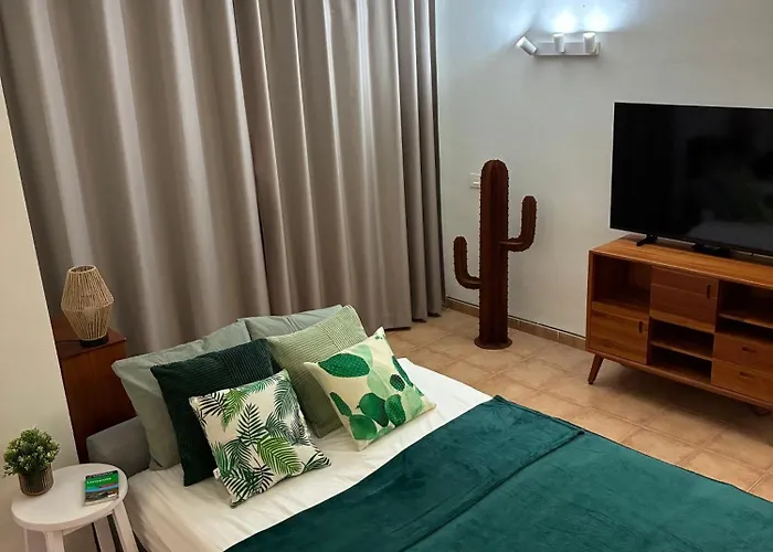 Casa Maca Sea View & Front Apartment