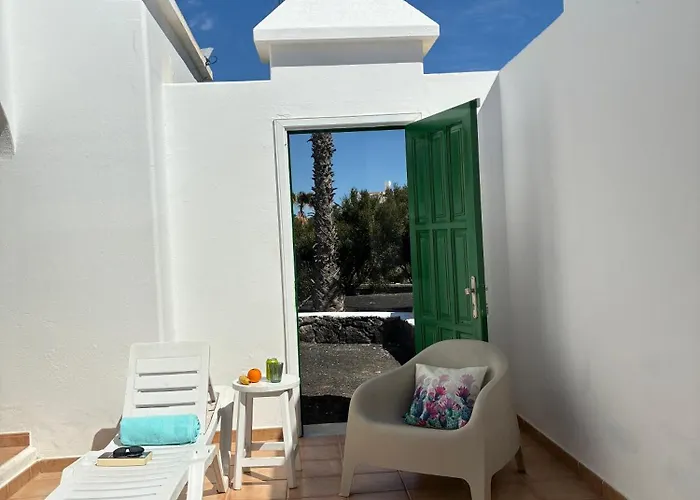 Casa Maca Sea View & Front Puerto del Carmen (Lanzarote)
